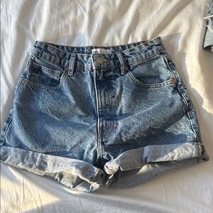 Zara Cuffed Jean Shorts